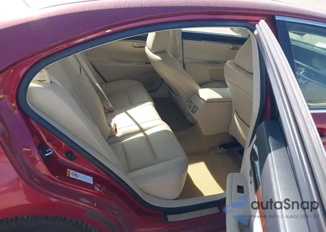 2013 Lexus Es 350 z USA, uszkodzony, nr VIN JTHBK1GG7D2048907